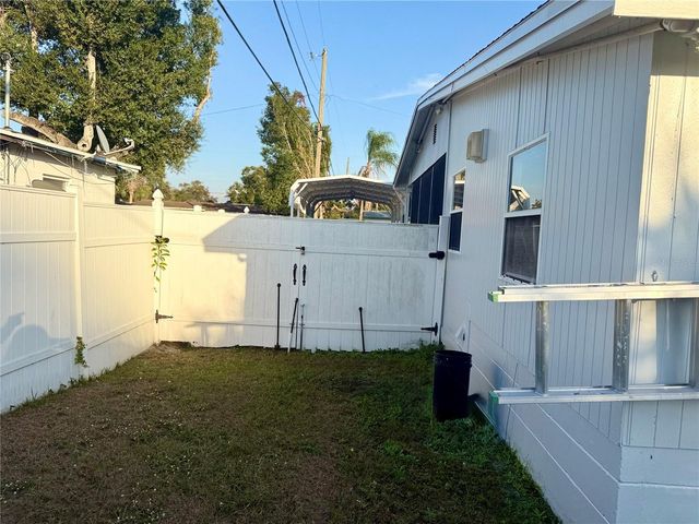 4916 ELDORADO DRIVE, Tampa, FL 33615