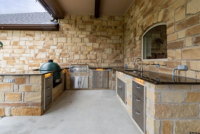 205 CR 1133, Kilgore, TX 75662