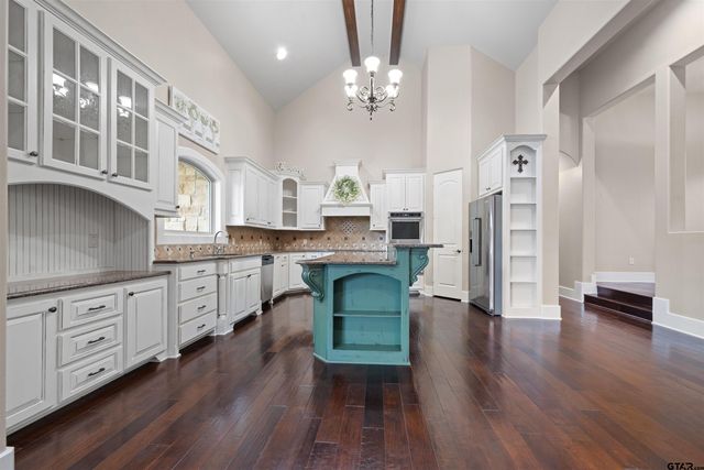 205 CR 1133, Kilgore, TX 75662