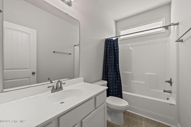 2031 Folkstone Woods Lane, Holly Ridge, NC 28445