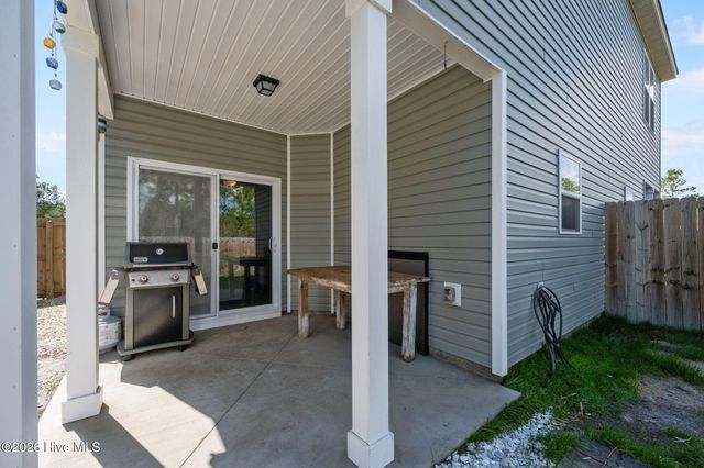 2031 Folkstone Woods Lane, Holly Ridge, NC 28445