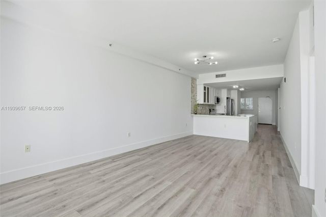 6580 Indian Creek Dr 304, Miami Beach, FL 33141