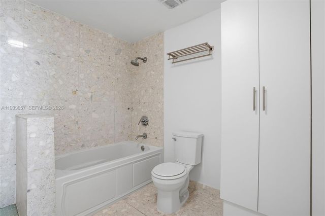 6580 Indian Creek Dr 304, Miami Beach, FL 33141