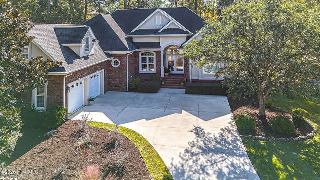 523 Candlewick Lane SW, Ocean Isle Beach, NC 28469