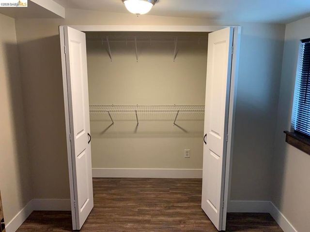208 Circuit DR, Roseville, CA 95678