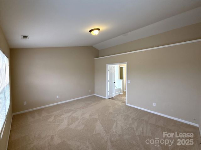 13802 Plowdon Court, Charlotte, NC 28215