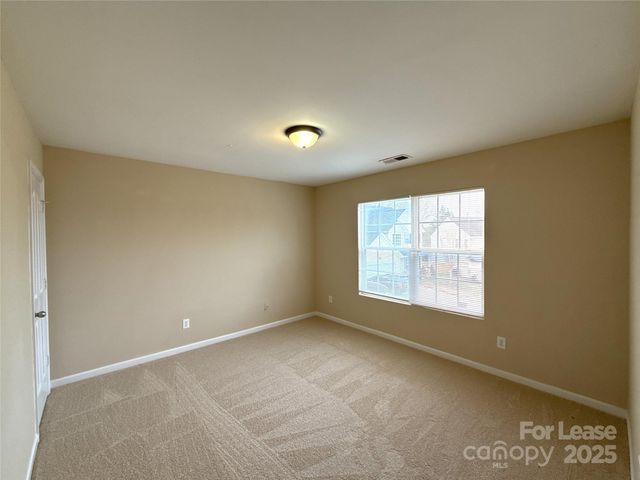 13802 Plowdon Court, Charlotte, NC 28215