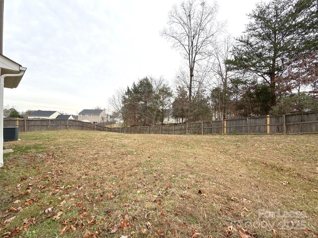 13802 Plowdon Court, Charlotte, NC 28215