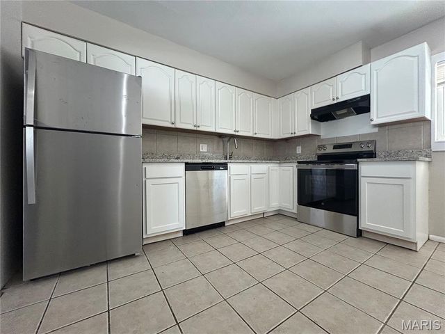 5319 Grove Avenue, St Louis, MO 63135
