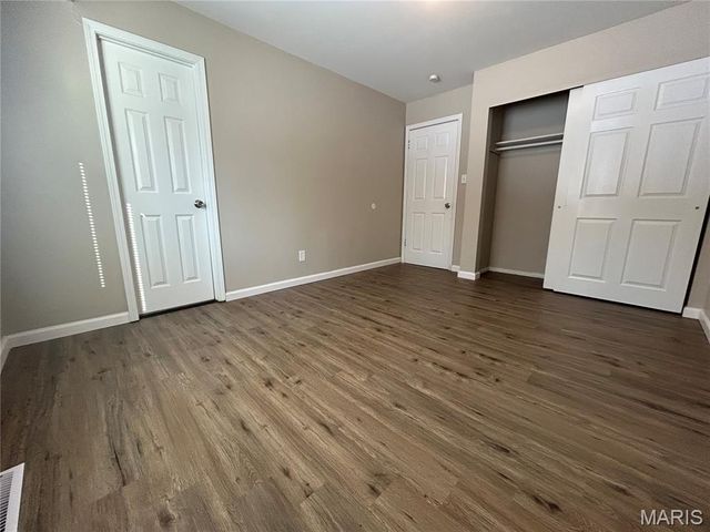 5319 Grove Avenue, St Louis, MO 63135