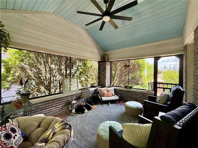 250 Sunset Avenue NW, Atlanta, GA 30314