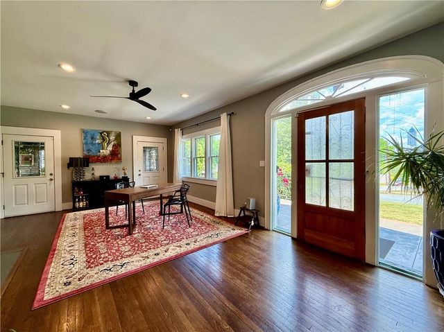 250 Sunset Avenue NW, Atlanta, GA 30314