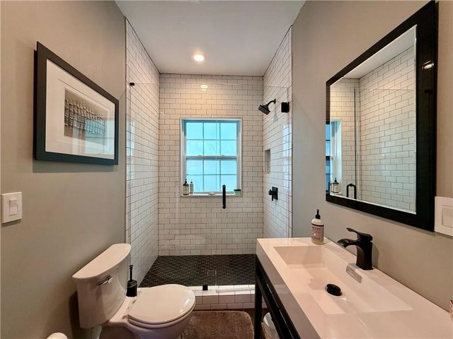 250 Sunset Avenue NW, Atlanta, GA 30314