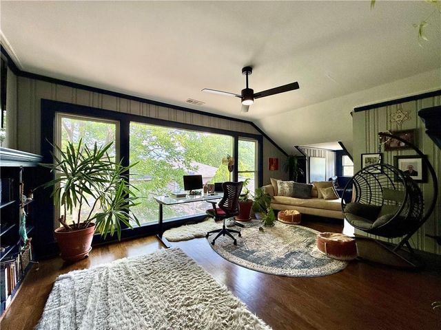 250 Sunset Avenue NW, Atlanta, GA 30314