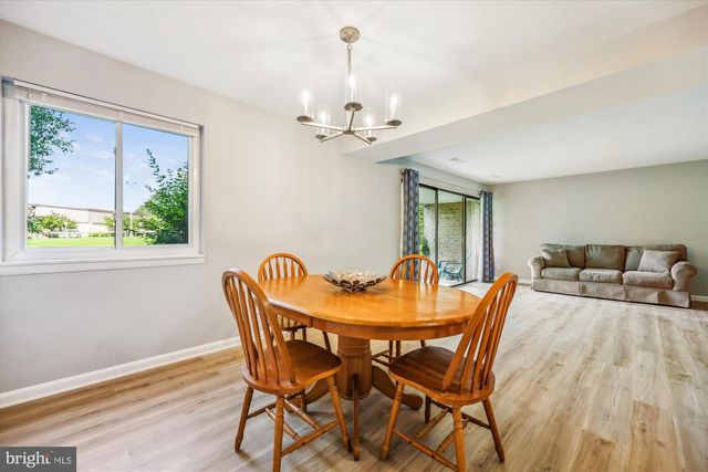 18910 SMOOTHSTONE WAY #1, Montgomery Village, MD 20886