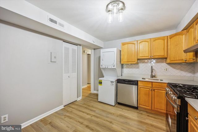 18910 SMOOTHSTONE WAY #1, Montgomery Village, MD 20886