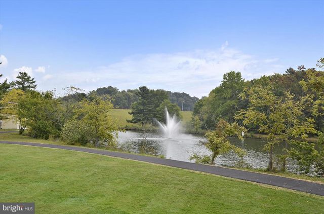 18910 SMOOTHSTONE WAY #1, Montgomery Village, MD 20886