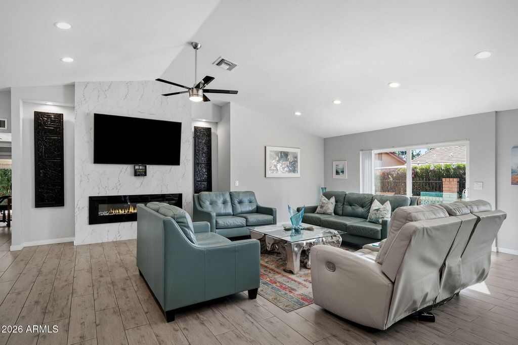2622 LEISURE WORLD --, Mesa, AZ 85206 — photo 4