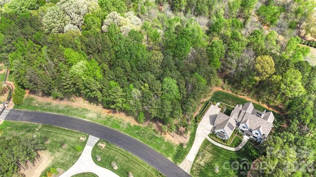 6140 Volte Drive, Charlotte, NC 28227