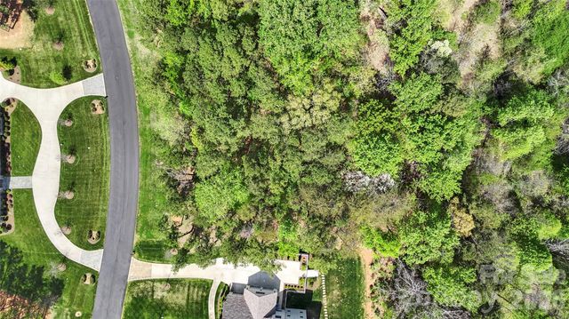 6140 Volte Drive, Charlotte, NC 28227