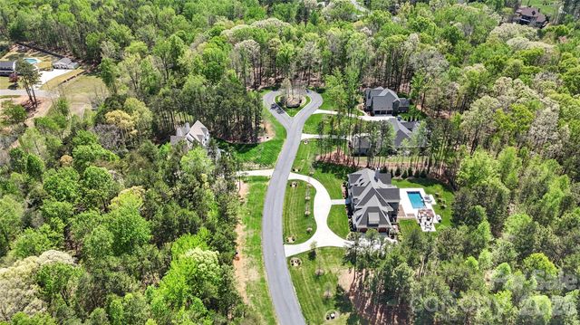 6140 Volte Drive, Charlotte, NC 28227