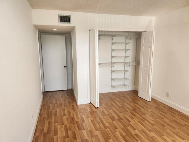 16251 Golf Club Road 212, Weston, FL 33326