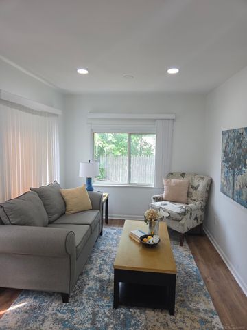26786 barrington Street, Madison Heights, MI 48071