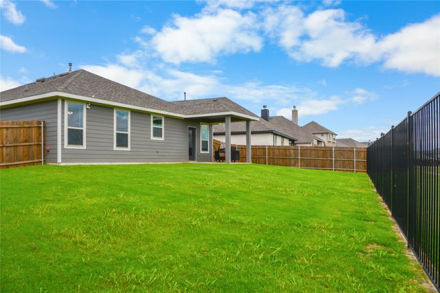 808 Jaguar Ridge, Godley, TX 76044