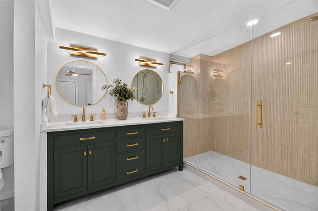 711 19TH AVENUE S, St Petersburg, FL 33705