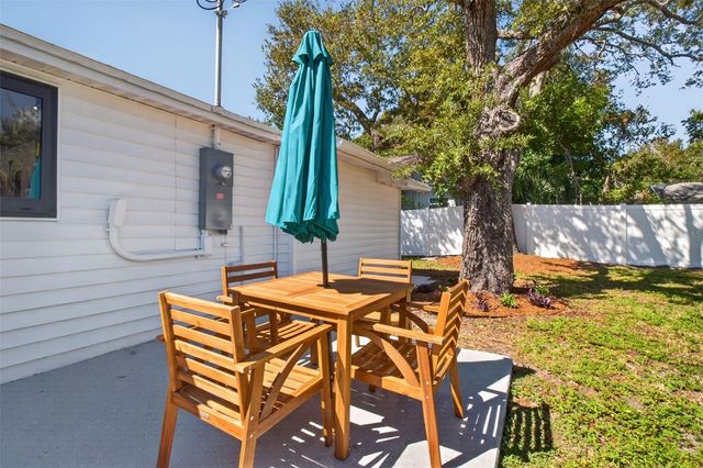 711 19TH AVENUE S, St Petersburg, FL 33705
