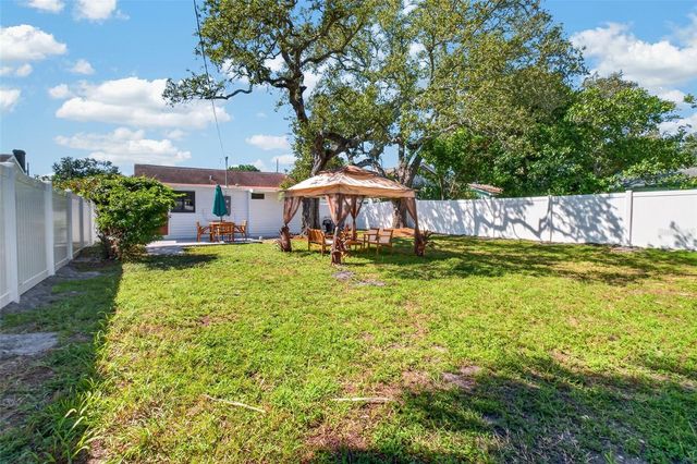 711 19TH AVENUE S, St Petersburg, FL 33705