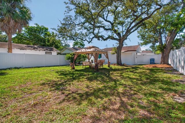 711 19TH AVENUE S, St Petersburg, FL 33705