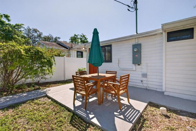 711 19TH AVENUE S, St Petersburg, FL 33705