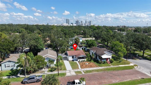 711 19TH AVENUE S, St Petersburg, FL 33705