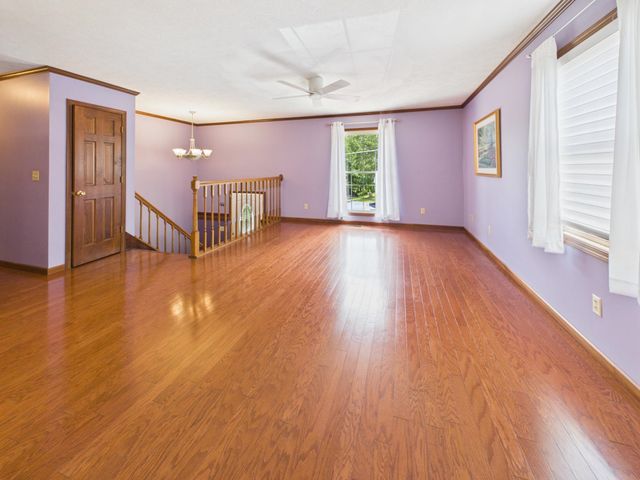 5233A Beechcrest Drive, Cross Lanes, WV 25313