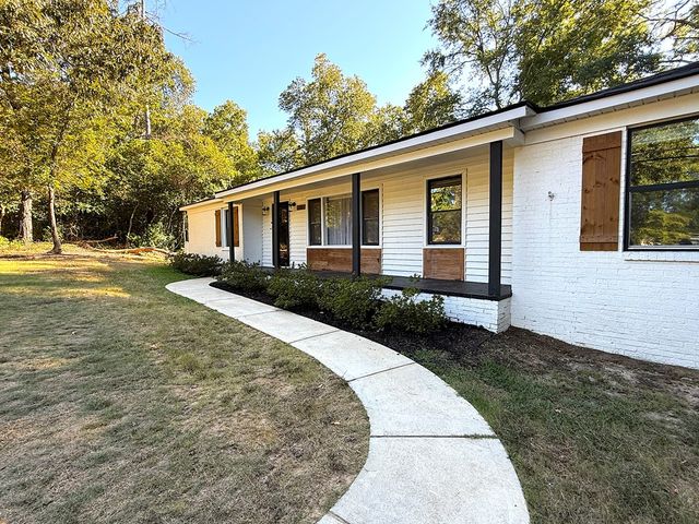 3401 Summerville Road, Phenix City, AL 36867