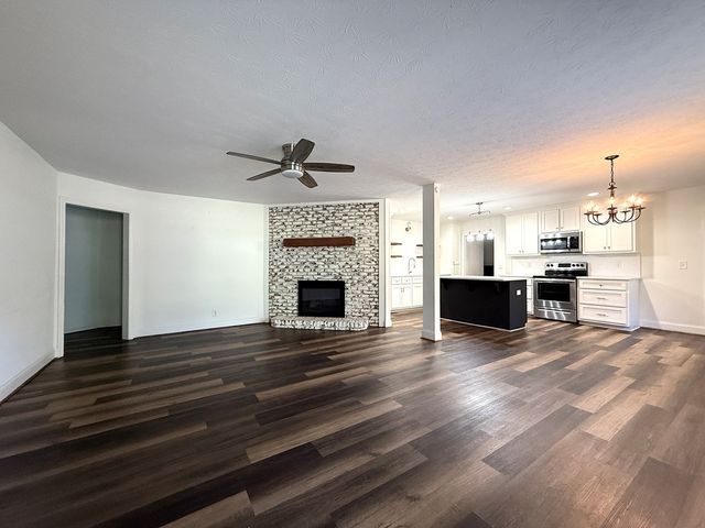 3401 Summerville Road, Phenix City, AL 36867