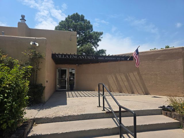 52 Calle San Blas NE, Albuquerque, NM 87109