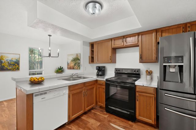 52 Calle San Blas NE, Albuquerque, NM 87109