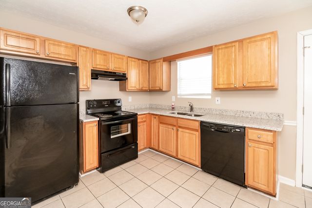 9403 Highland Ridge, Jonesboro, GA 30238