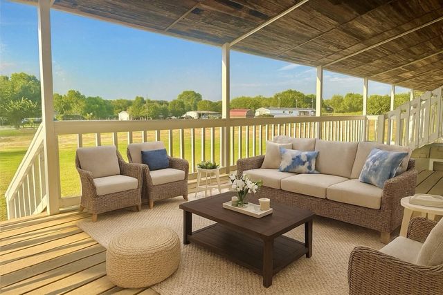 934 Tiffany Street, Reno, TX 76020