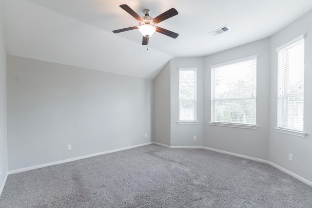 87 Bloomhill Place, The Woodlands, TX 77354