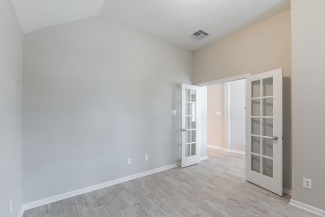 87 Bloomhill Place, The Woodlands, TX 77354