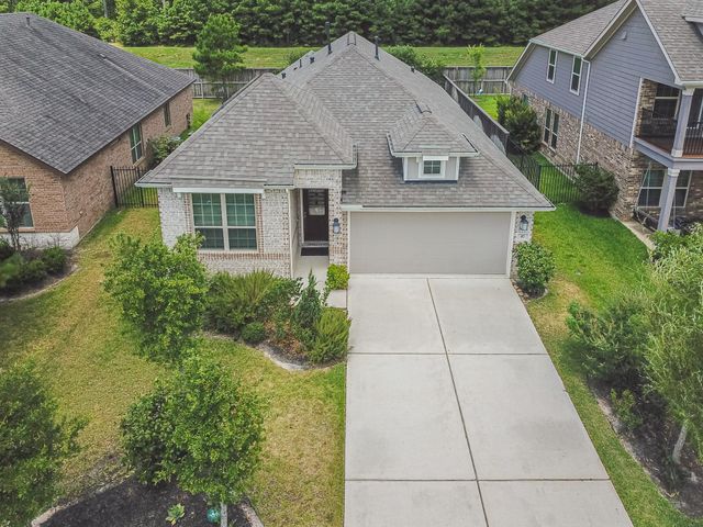 87 Bloomhill Place, The Woodlands, TX 77354