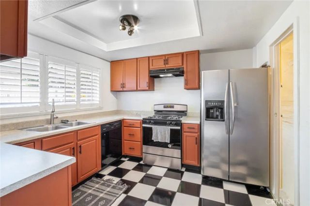 612 Parkview, Lake Elsinore, CA 92530