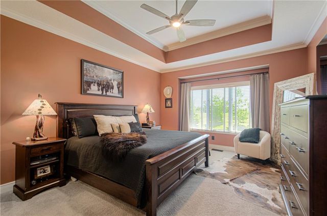 11475 S Waterford Drive, Olathe, KS 66061