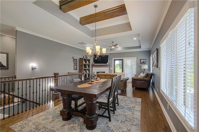 11475 S Waterford Drive, Olathe, KS 66061