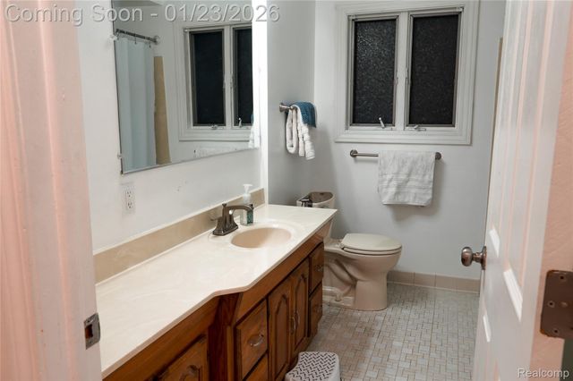 32564 Hazelwood Street, Westland, MI 48186