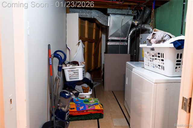 32564 Hazelwood Street, Westland, MI 48186