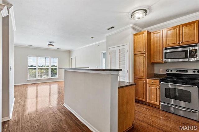 1270 Strassner Drive 3414, St Louis, MO 63144